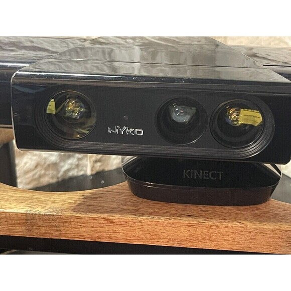 Microsoft Xbox 360 Kinect Sensor With Nyko Zoom Black 1414 - Picture 2 of 9